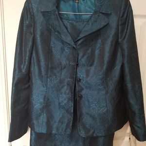 KASPER  Skirt Suit !! Price drop !!